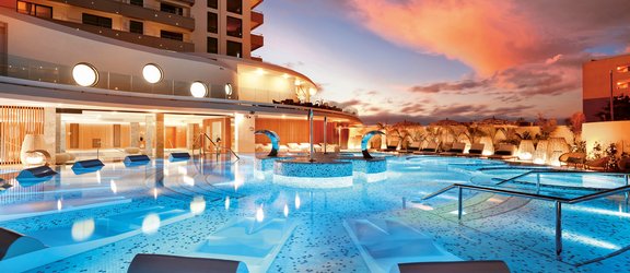 Hard Rock Hotel Tenerife pool